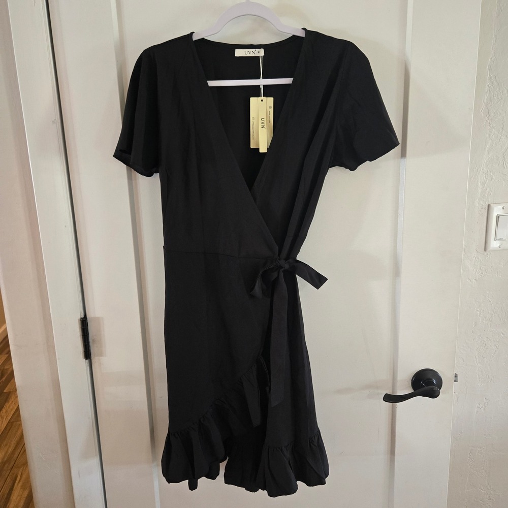UVN Dress Womens M Black Short Sleeve Ruffle Wrap Mini Dress V-Neck NWT - Picture 3 of 8